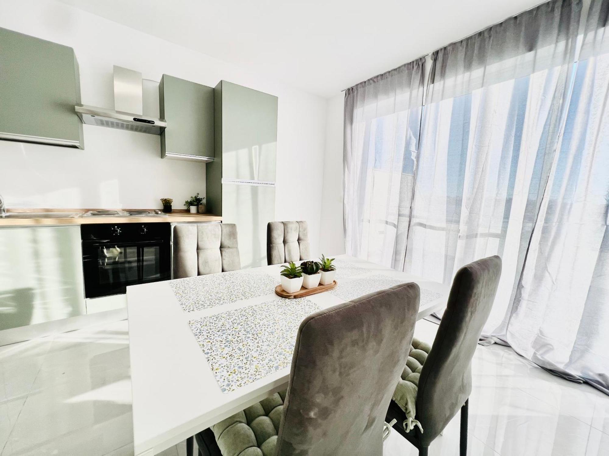 Sunshine Suits - Brand New Apartments Msida Esterno foto